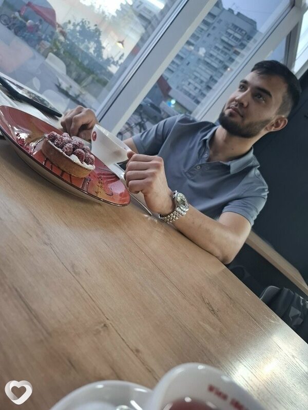 Абдулло, 26, Иркутске — анкета №4046160