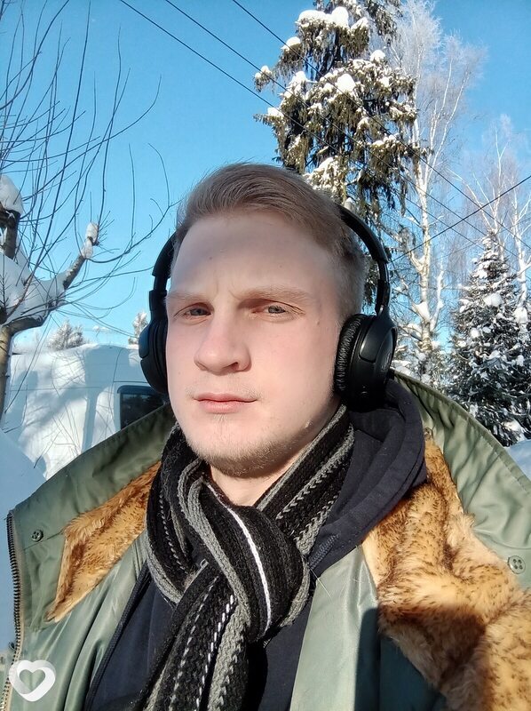 Олег, 21, Москве — анкета №4045978