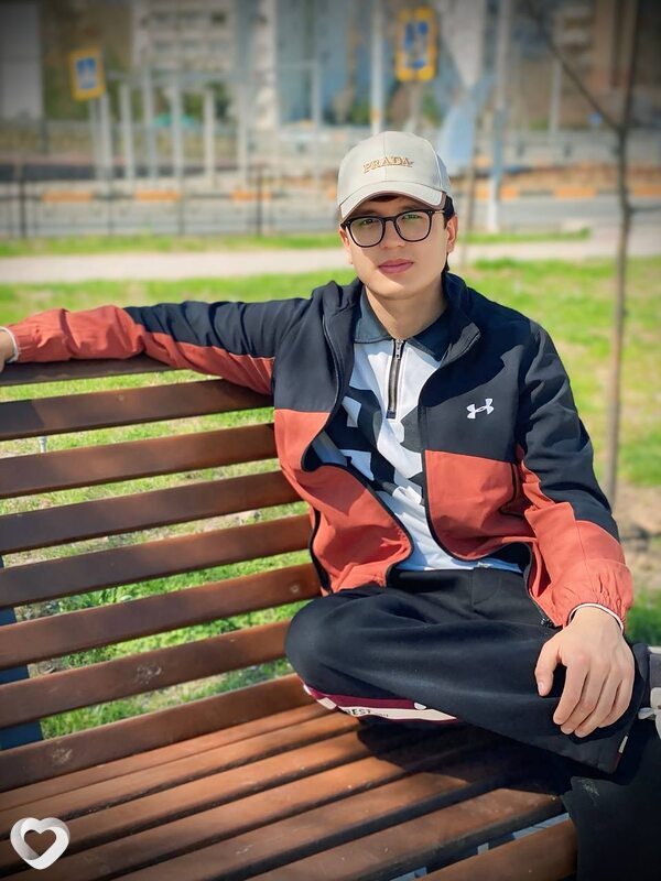 Amir, 26, Ижевске — анкета №4046189