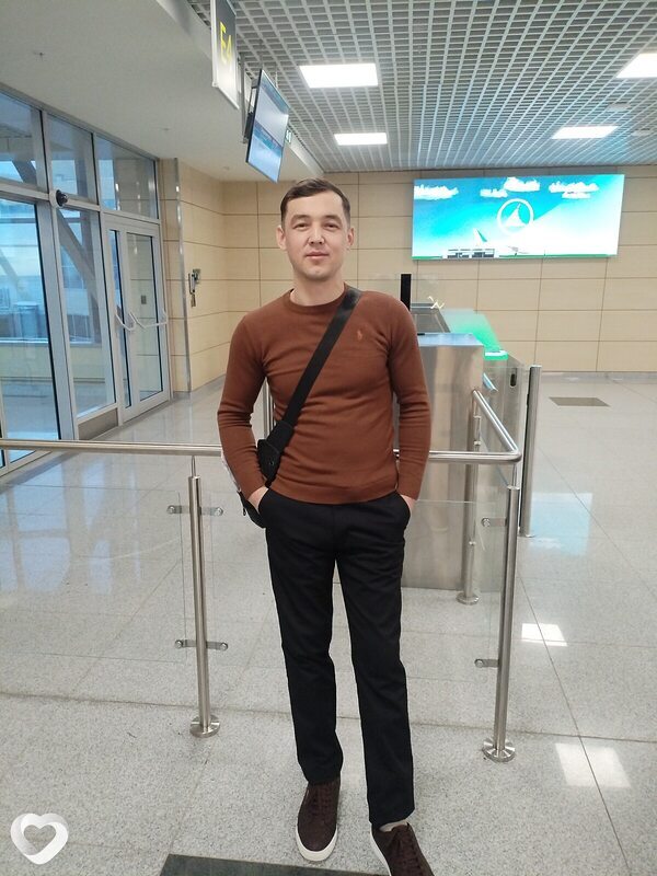 Улигбек, 29, Видном — анкета №4046610