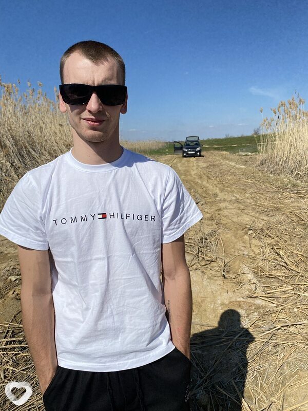 Олег, 27, Волгограде — анкета №4046552
