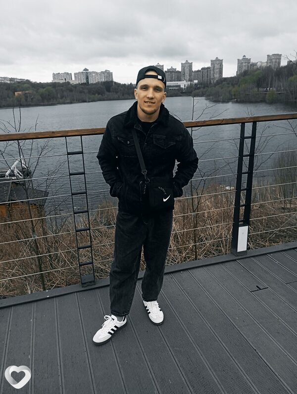 Александр, 23, Раменском — анкета №4046715