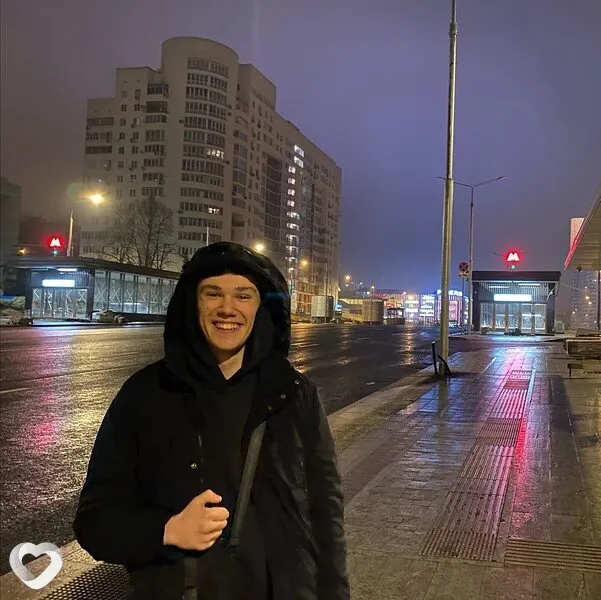 Даня, 22, Москве — анкета №4046999
