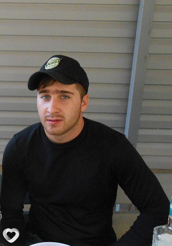 Артур, 27, Павлодаре — анкета №4047156