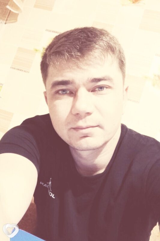Олег, 31, Братске — анкета №4047236