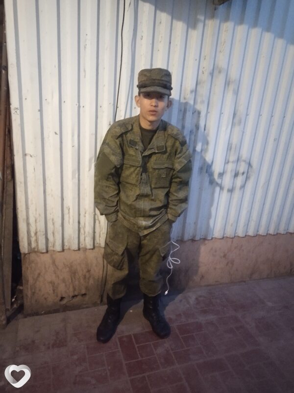 Ли Сергей, 19, Астрахани — анкета №4048023