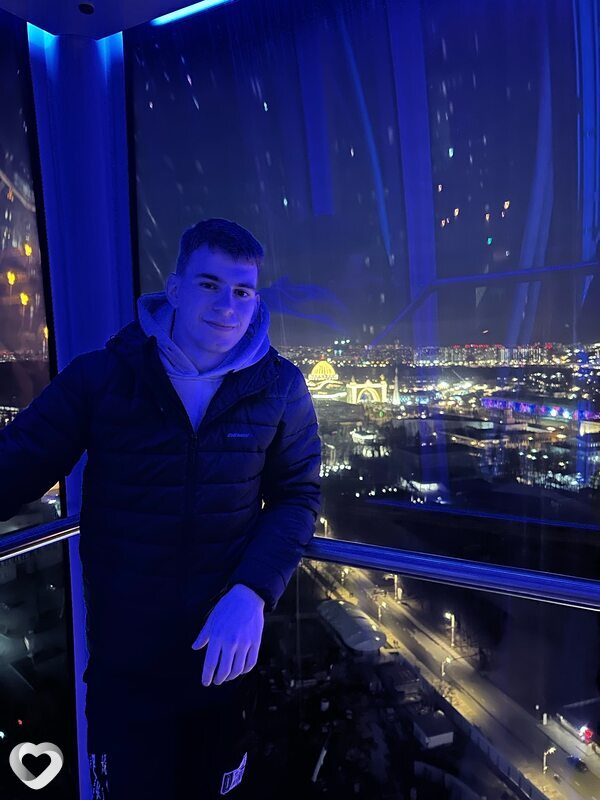 Михаил, 22, Новосибирске — анкета №4048283