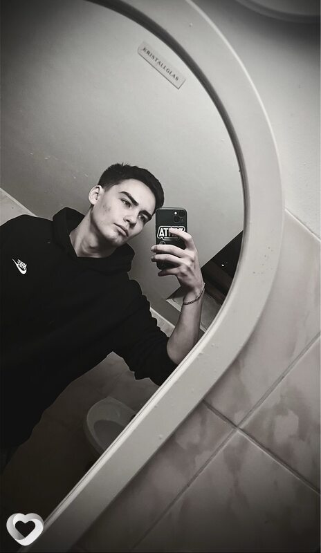 Богдан, 21, Варшава — анкета №4048288