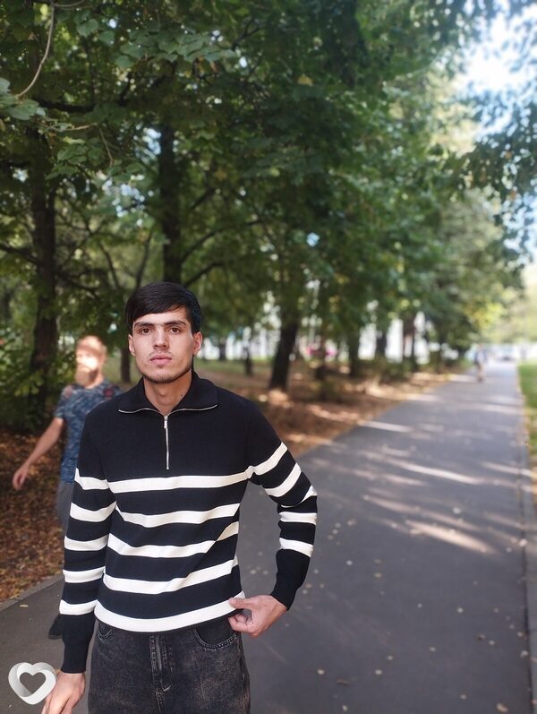 Коля, 25, Москве — анкета №4048447