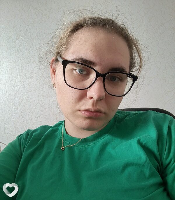 Анна, 21, Омске — анкета №4048674