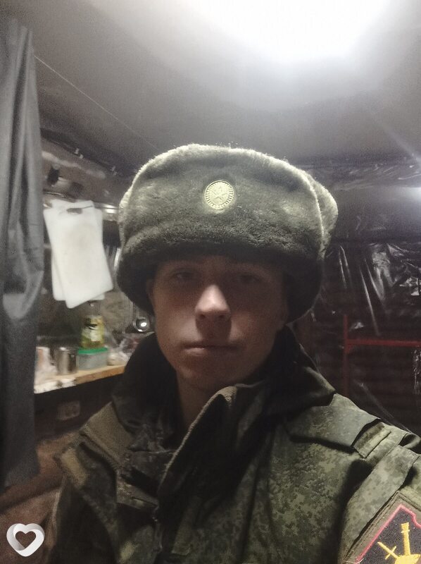 Александр, 25, Череповце — анкета №4048746