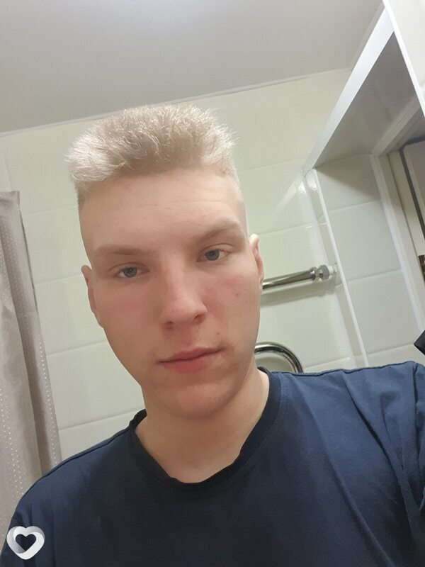 Виктор, 22, Петропавловске-Камчатском — анкета №4049370