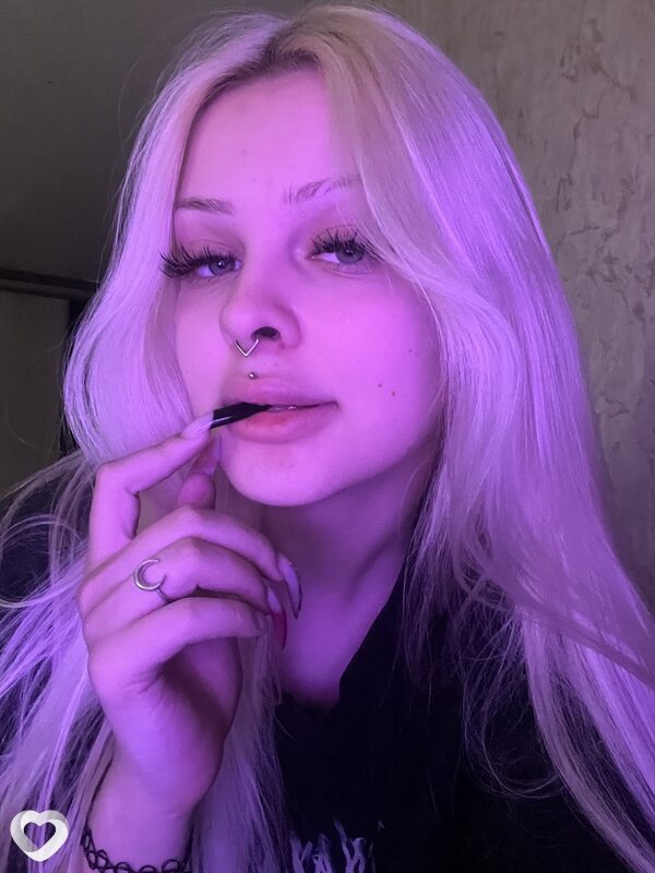 Соня, 18, Барнауле — анкета №4049747