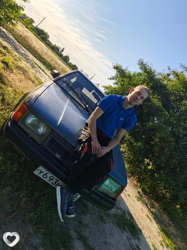Вова, 26, Миллерове — анкета №4050093