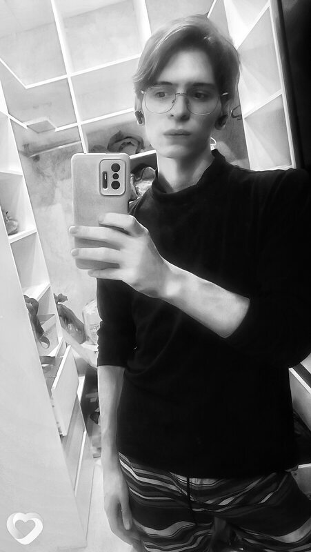 Александр, 21, Хабаровске — анкета №4050070