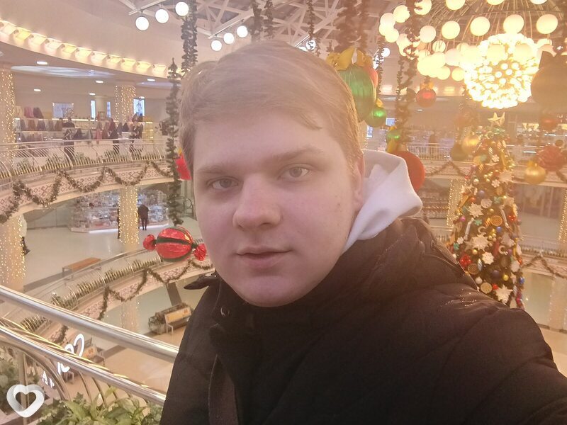 Антон, 21, Калининграде — анкета №4050474