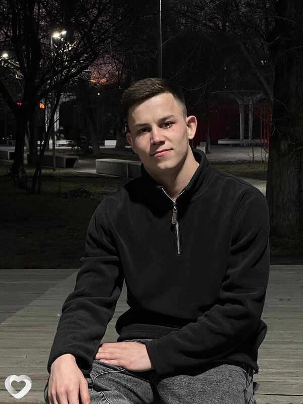 Эрик, 22, Павлодаре — анкета №4051476