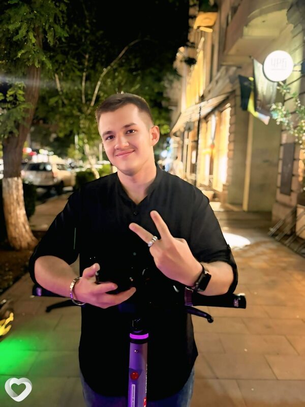 Максим, 27, Ростове-на-Дону — анкета №4051358