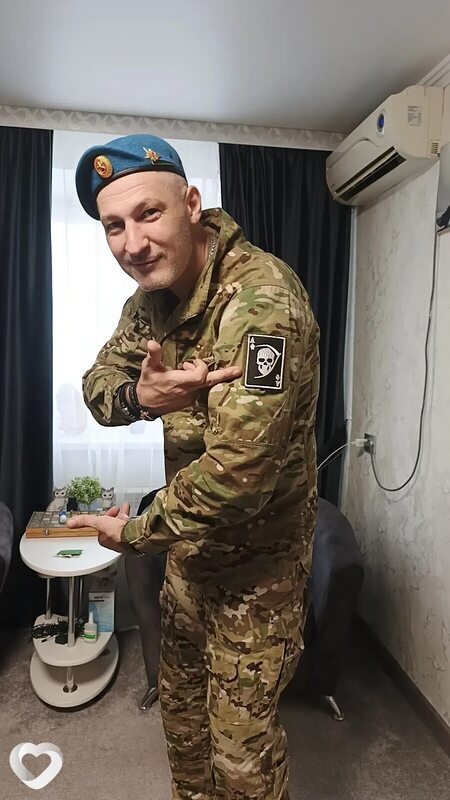 Дмитрий, 38, Новотроицке — анкета №4051539