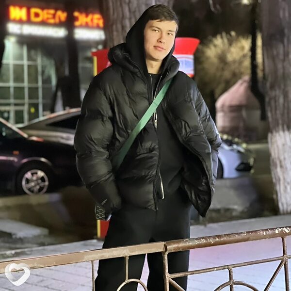 Сергей, 20, Краснодаре — анкета №4051676