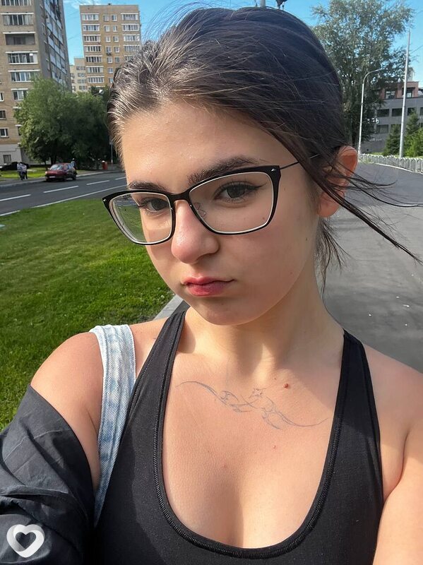 Ульяна, 21, Екатеринбурге — анкета №4051708