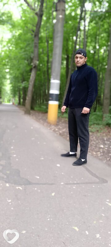 Леонид, 22, Канаше — анкета №4051925