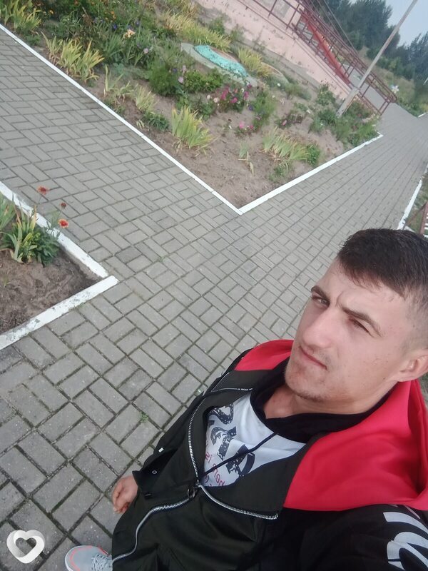 Тёма, 26, Москве — анкета №4052258