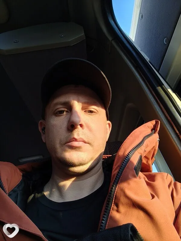Саша, 38, Новоалтайске — анкета №4052716