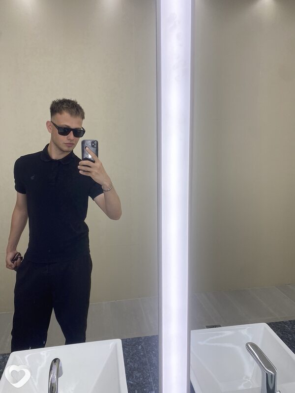 Vlad, 21, Южно-Сахалинске — анкета №4054143