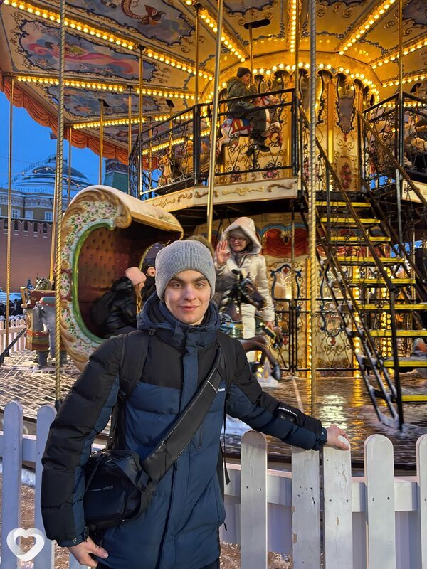 Кирилл, 22, Сергиеве Посаде — анкета №4054963