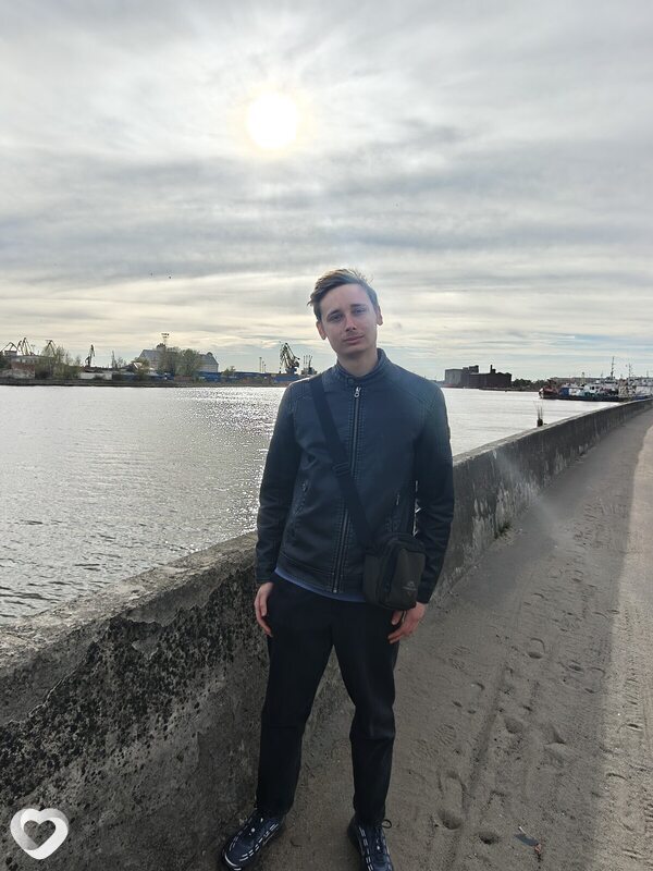 Павел, 20, Калининграде — анкета №4054832