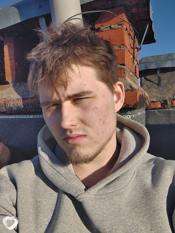 Артемий, 18, Иванове — анкета №4055066