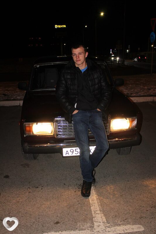 Александр, 19, Омске — анкета №4055699