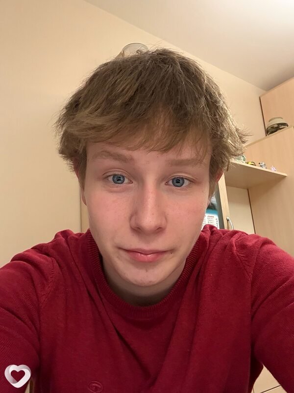 Матвей, 18, Кирове — анкета №4055896