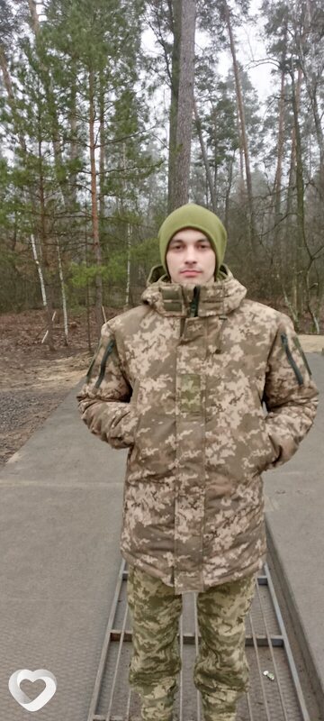 Максим, 29, Черкассах — анкета №4056319