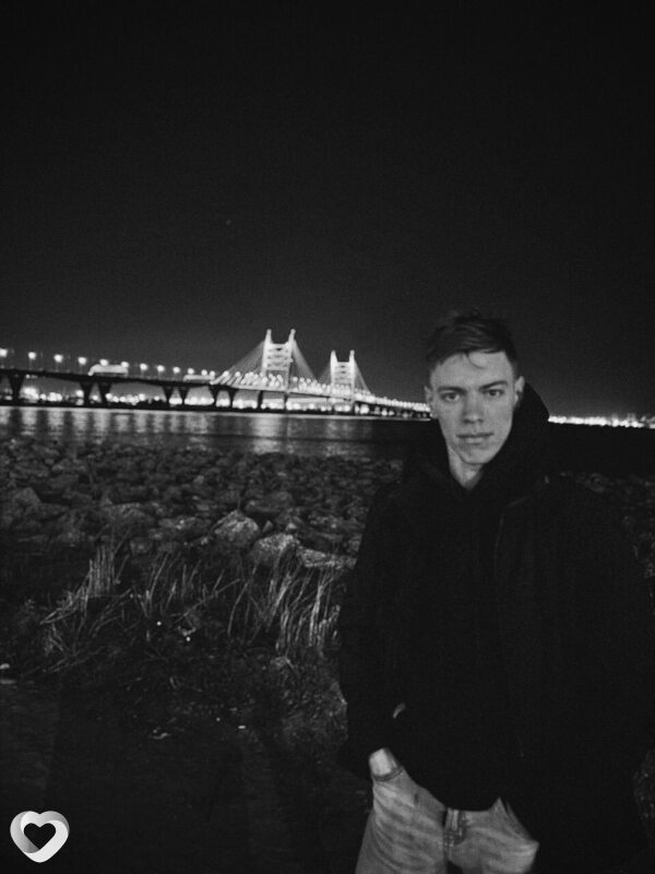 Евгений, 22, Омске — анкета №4056562