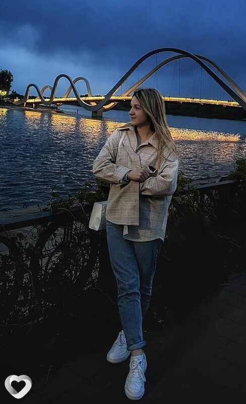 Карина, 19, Киеве — анкета №4056398