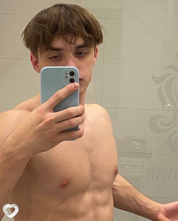 Тим, 22, Гомеле — анкета №4056502
