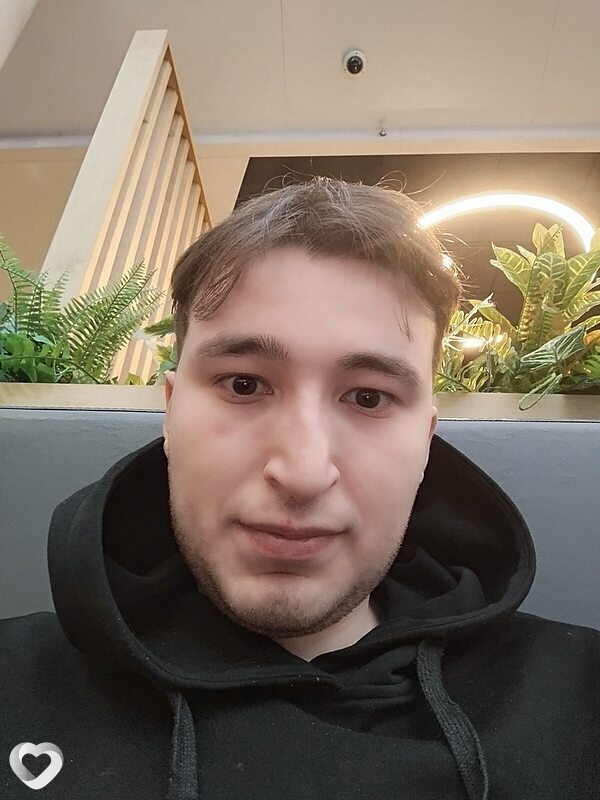 Бунёд, Ангрен