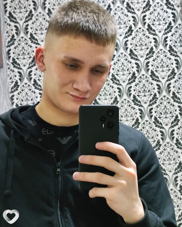 Миха, 22, Челябинске — анкета №4057042