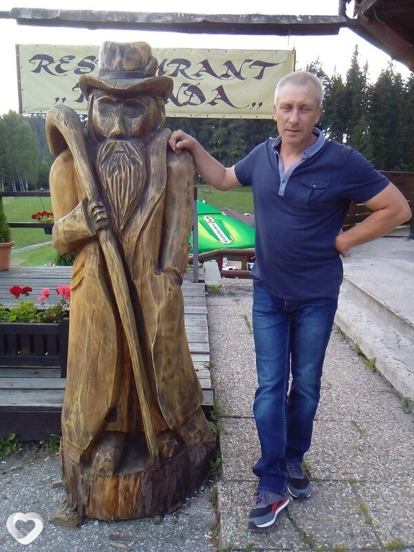 Bi, Познань
