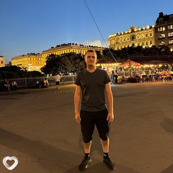 Артём, 26, Воронеже — анкета №4059583