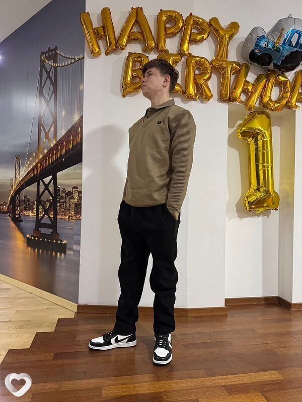 Максим, 19, Алматы — анкета №4060879