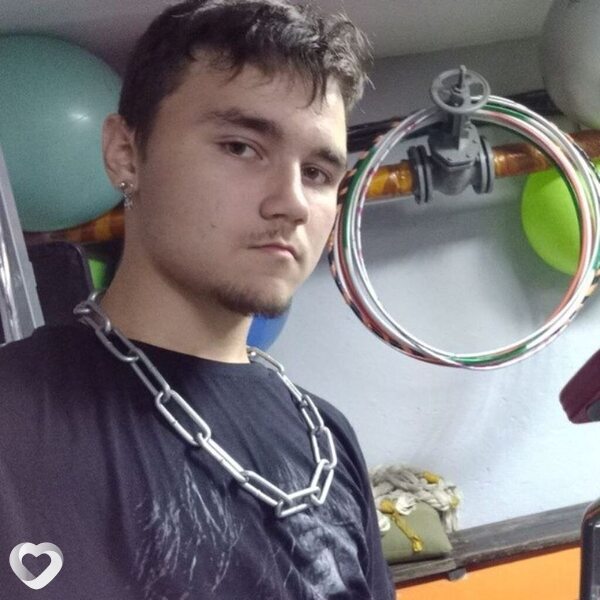 Анатолий, 18, Иркутске — анкета №4060827