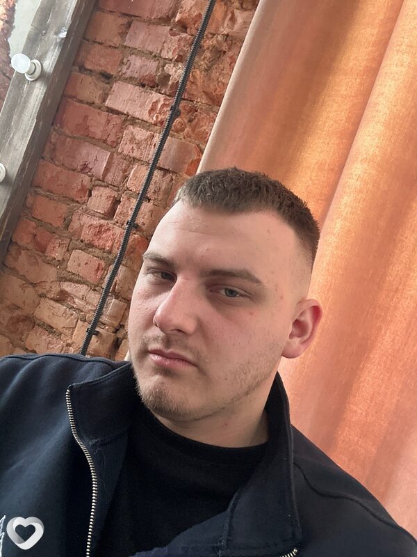 Александр, 24, Комсомольске-на-Амуре — анкета №4060269