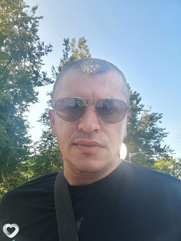 Милош, 37, Москве — анкета №4060559
