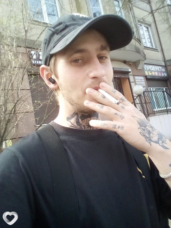 Максим, 24, Калининграде — анкета №4061238