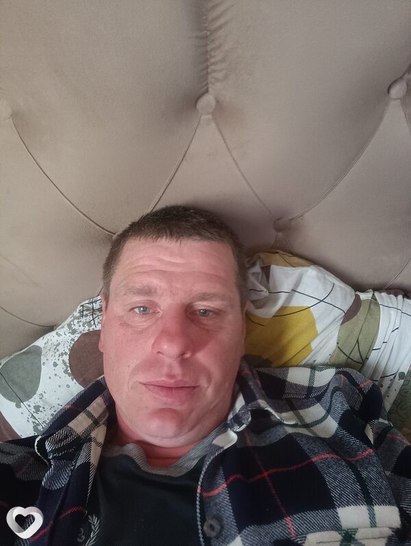 Юрий, 37, Речице — анкета №4062271
