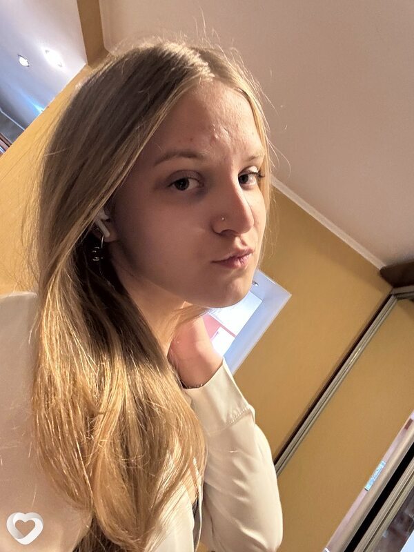 Полина, 18, Белгороде — анкета №4062662