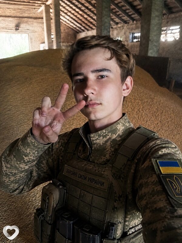 Олександр, 18, Чернигове — анкета №4063082